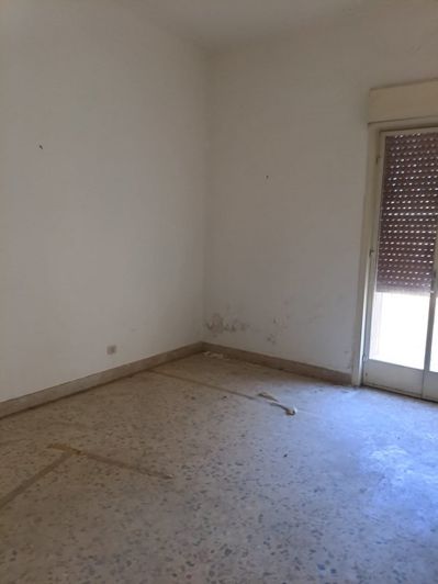 Image No.29-2 Bed House for sale