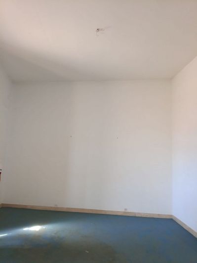 Image No.31-2 Bed House for sale