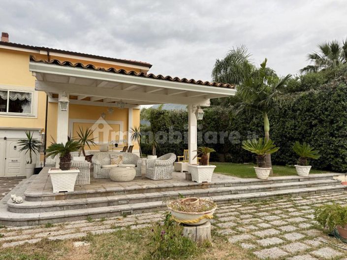 Image No.6-Villa de 4 chambres à vendre à Sicile