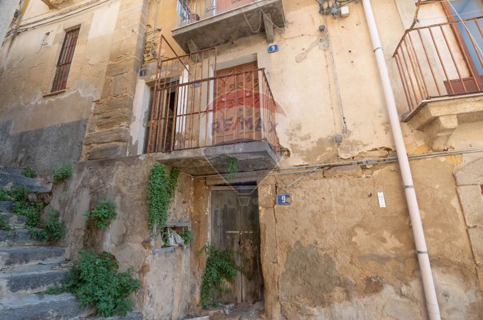 Image No.21-Maison de 3 chambres à vendre à Caltagirone