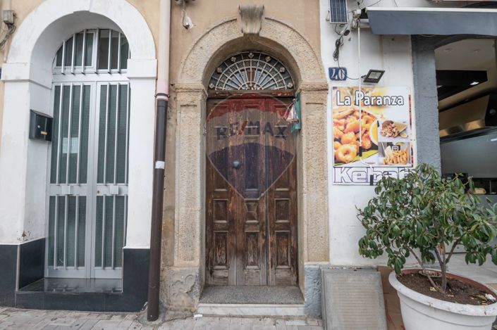 Image No.2-Appartement de 3 chambres à vendre à Caltagirone