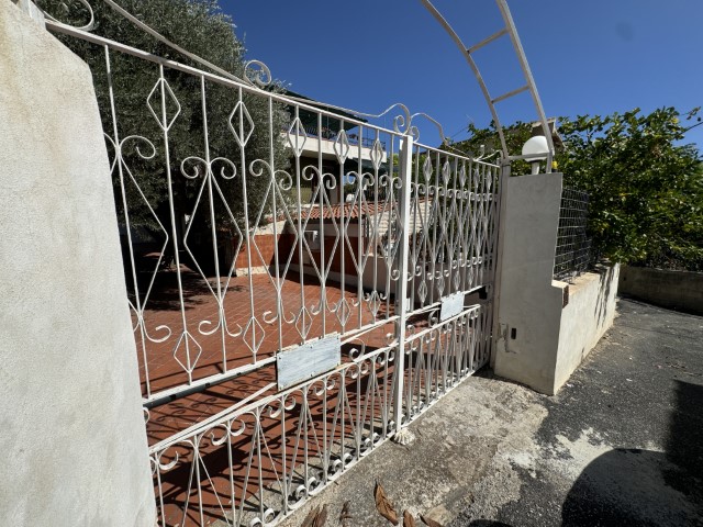 Image No.3-Villa de 5 chambres à vendre à Siracusa