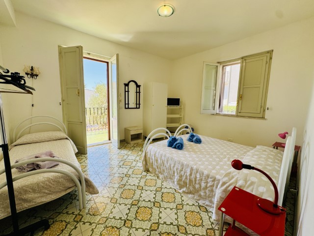 Image No.9-Villa de 5 chambres à vendre à Siracusa