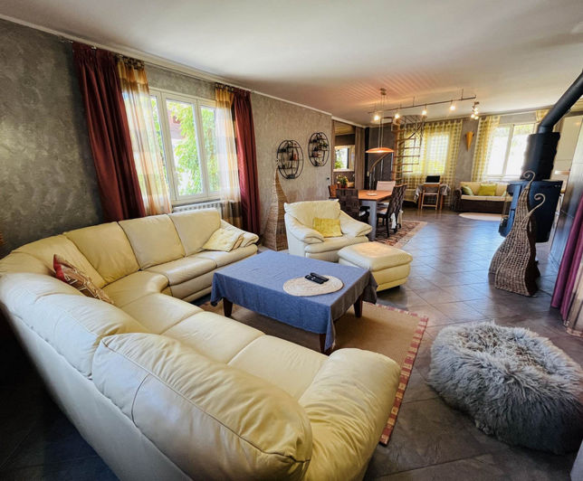 Image No.5-Villa de 4 chambres à vendre à Campofelice di Roccella