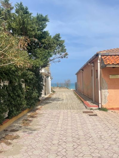 Image No.22-3 Bed Villa for sale
