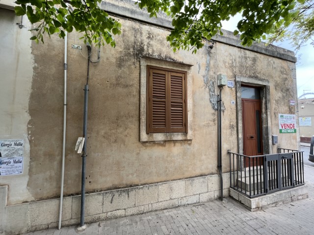 Image No.23-Maison de 1 chambre à vendre à Modica