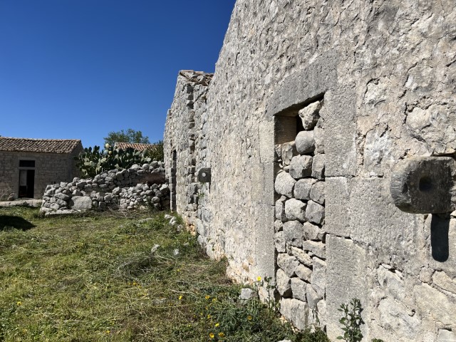 Image No.4-Propriété de 5 chambres à vendre à Modica