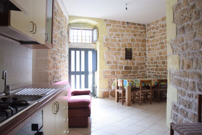 Image No.4-Maison de 2 chambres à vendre à Modica