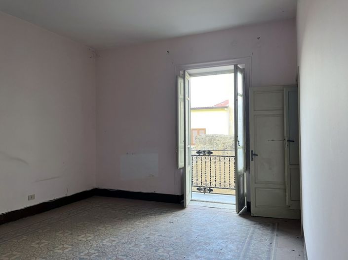Image No.5-Maison de 2 chambres à vendre à Palermo