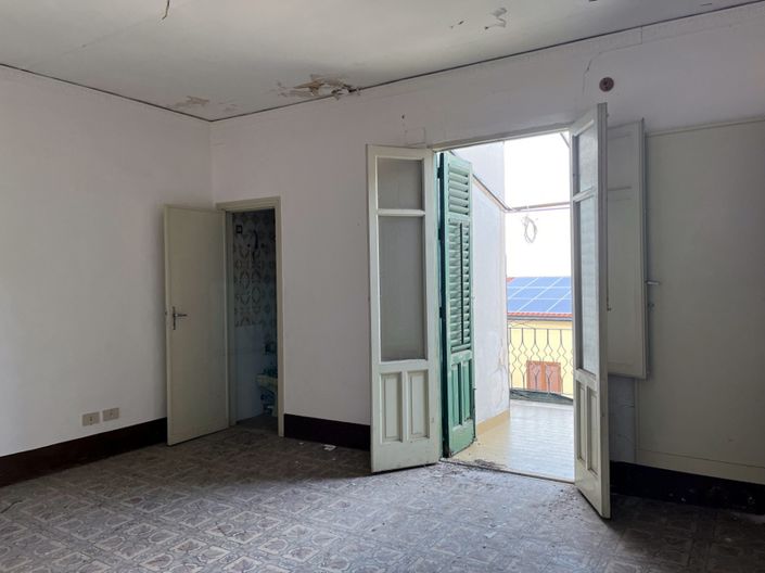 Image No.8-Maison de 2 chambres à vendre à Palermo