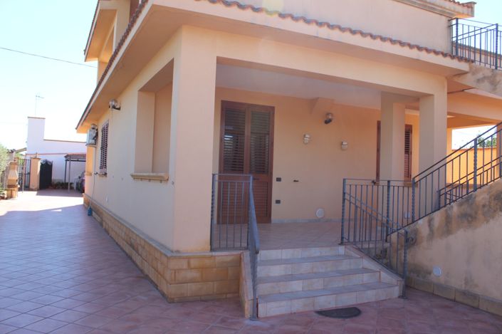 Image No.2-Villa de 5 chambres à vendre à Sicile