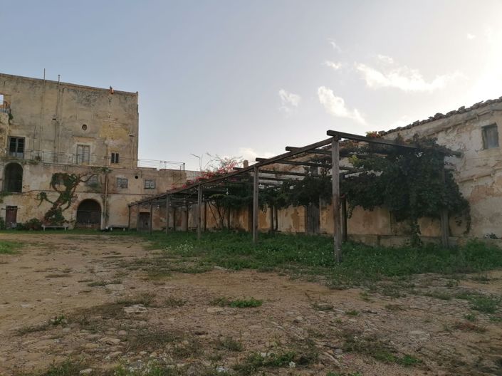 Image No.8-Propriété de 46 chambres à vendre à Alcamo