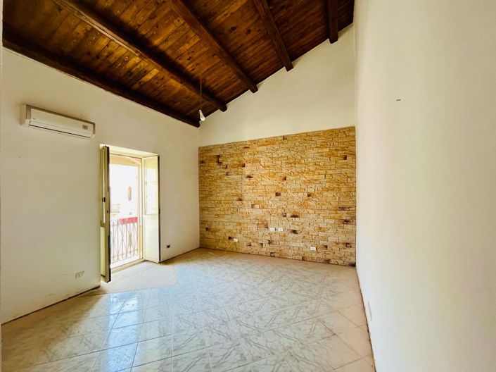 Image No.8-Appartement de 3 chambres à vendre à Siracusa