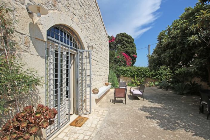 Image No.6-Villa de 4 chambres à vendre à Scicli