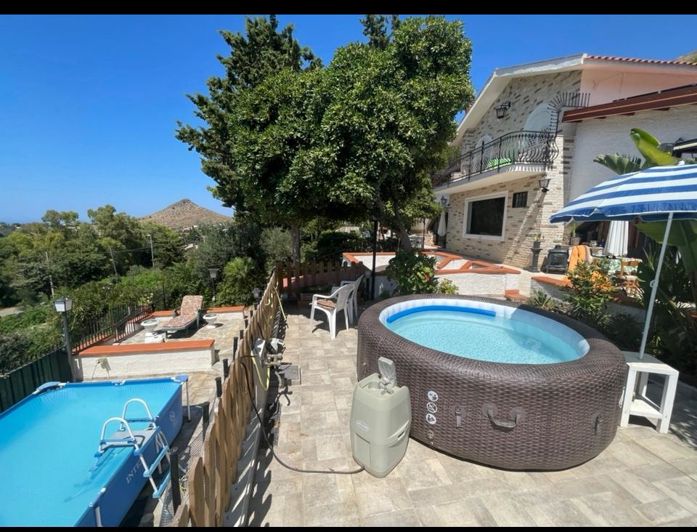 Image No.2-Villa de 5 chambres à vendre à Castellammare del Golfo