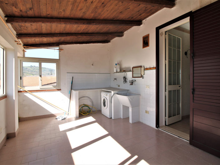 Image No.6-Villa de 4 chambres à vendre à Bagheria