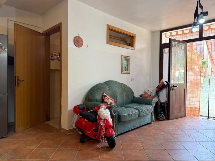 Image No.16-3 Bed House for sale