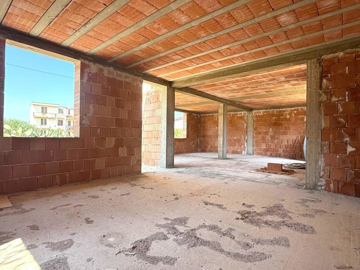 Image No.15-3 Bed Villa for sale
