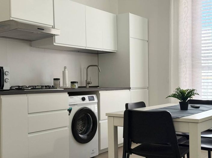 Image No.6-6 Bed Apartment for sale