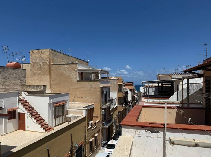 Image No.2-Appartement de 2 chambres à vendre à Terrasini