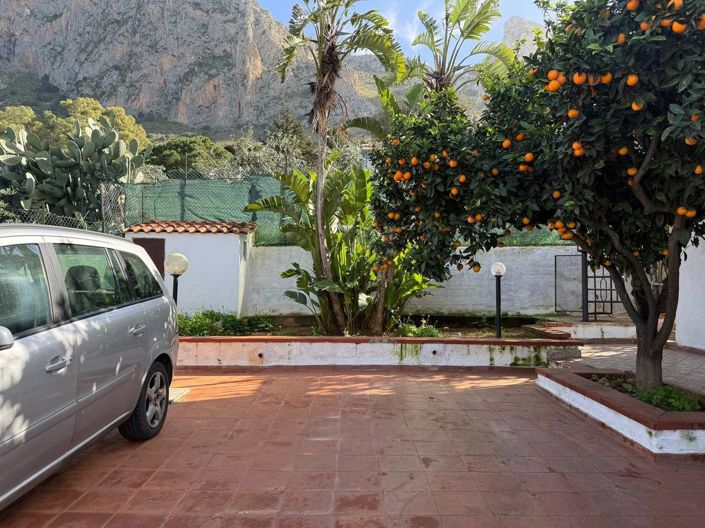 Image No.21-3 Bed Villa for sale