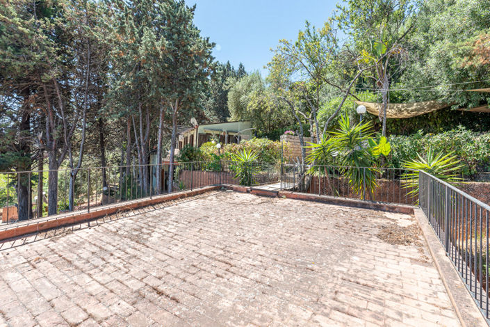 Image No.22-2 Bed Villa for sale