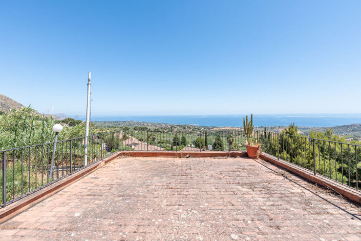 Image No.28-2 Bed Villa for sale