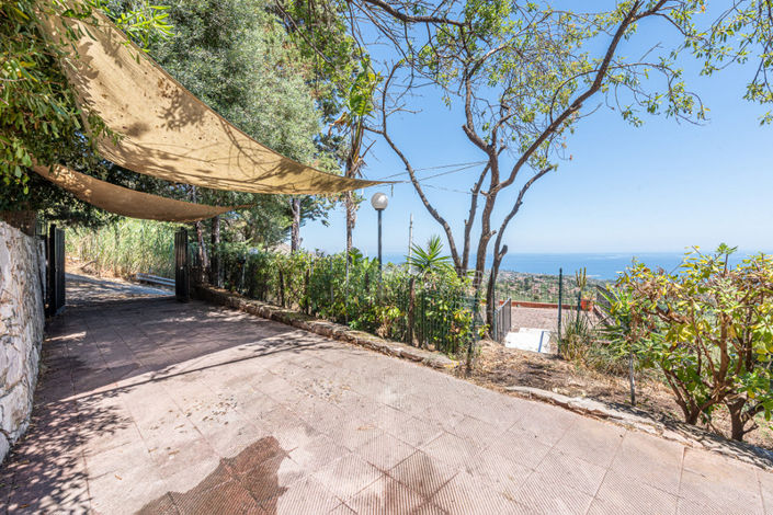 Image No.29-2 Bed Villa for sale