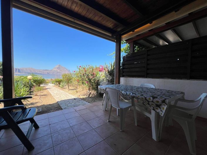 Image No.12-2 Bed Villa for sale