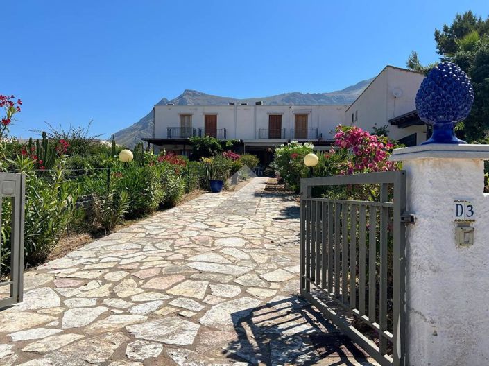 Image No.29-2 Bed Villa for sale