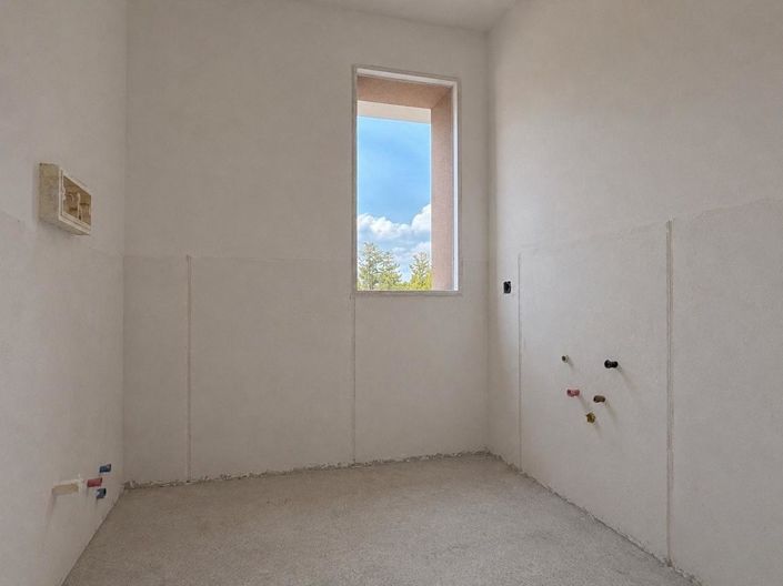 Image No.5-2 Bed Villa for sale