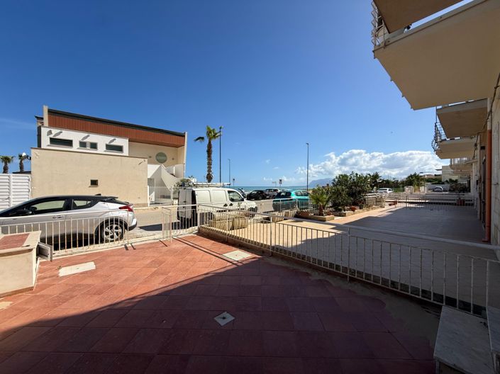 Image No.13-2 Bed Apartment for sale