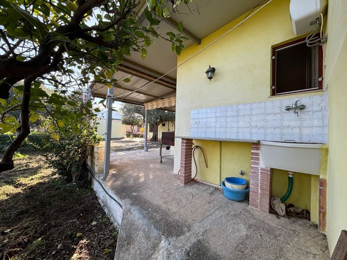 Image No.25-2 Bed Villa for sale