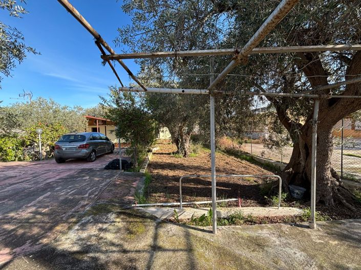 Image No.29-2 Bed Villa for sale