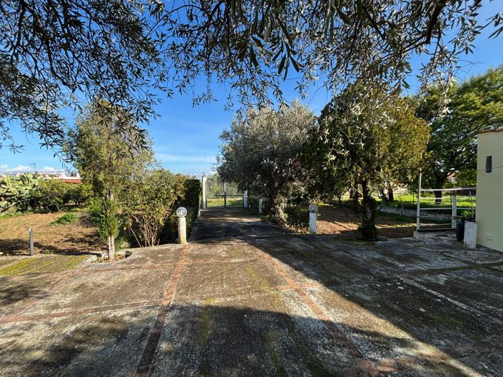 Image No.30-2 Bed Villa for sale
