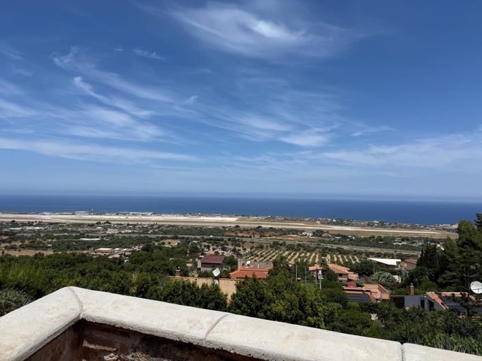 Image No.44-4 Bed Villa for sale