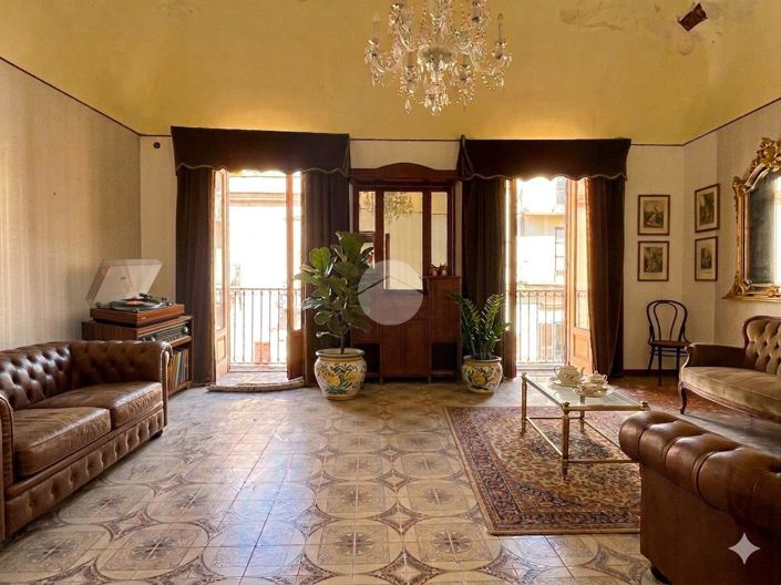 Image No.11-3 Bed Apartment for sale