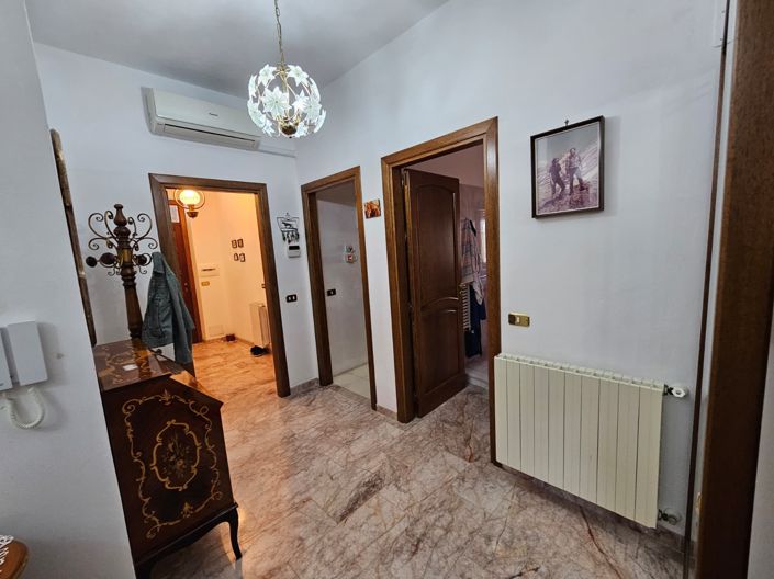 Image No.27-4 Bed Villa for sale