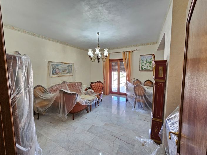 Image No.28-4 Bed Villa for sale