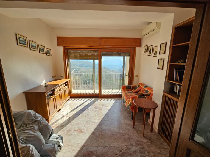 Image No.30-4 Bed Villa for sale