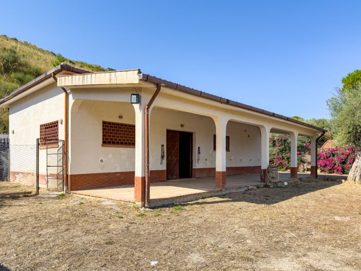 Image No.26-4 Bed Villa for sale
