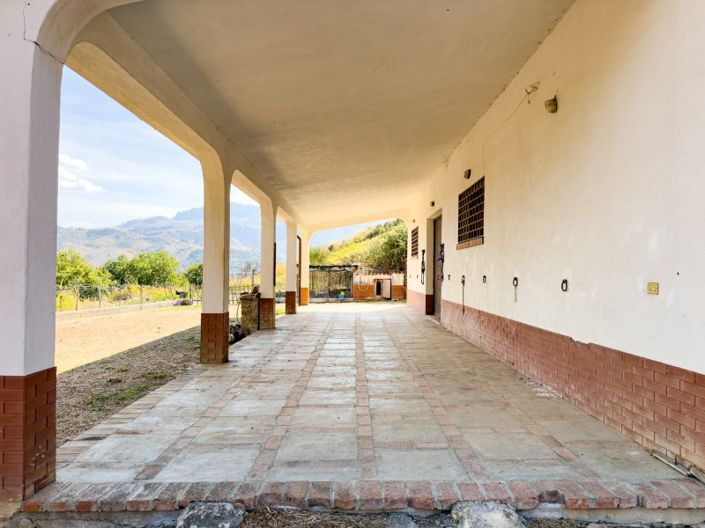 Image No.27-4 Bed Villa for sale