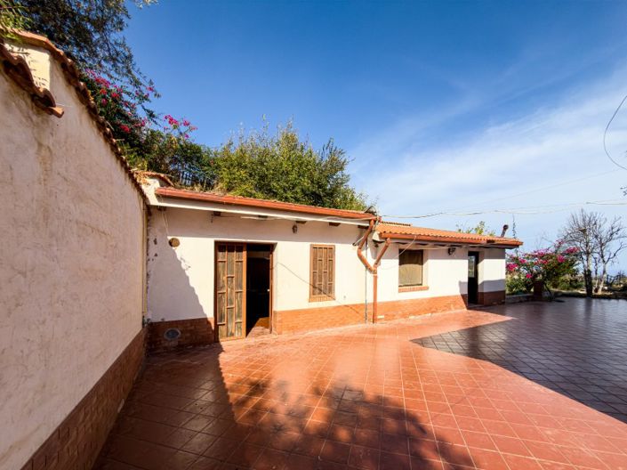 Image No.4-4 Bed Villa for sale