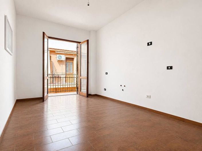 Image No.4-1 Bed Apartment for sale
