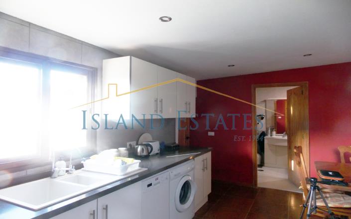 Image No.9-3 Bed Villa for sale