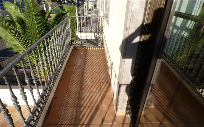 Image No.11-3 Bed Townhouse for sale