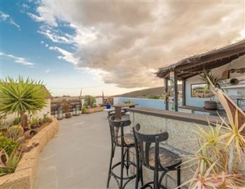 terrace-in-aldea-blanca