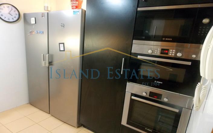 Image No.5-4 Bed Townhouse for sale