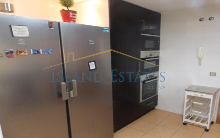 Image No.7-4 Bed Townhouse for sale