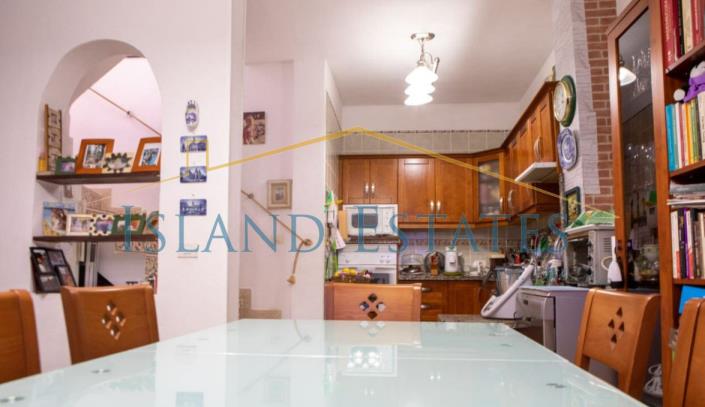 Image No.3-Maison de 4 chambres à vendre à Costa del Silencio